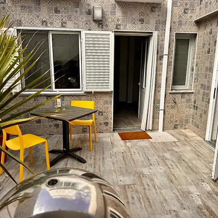 Patio 公寓 *